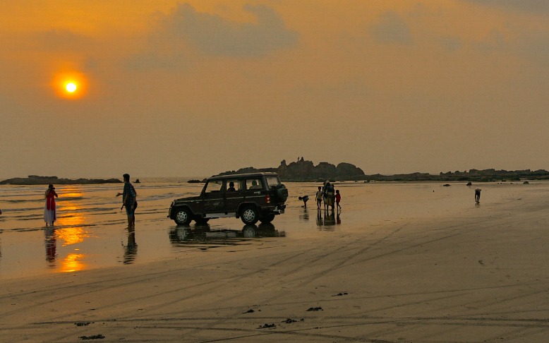 Muzhappilangad Drive-in Beach