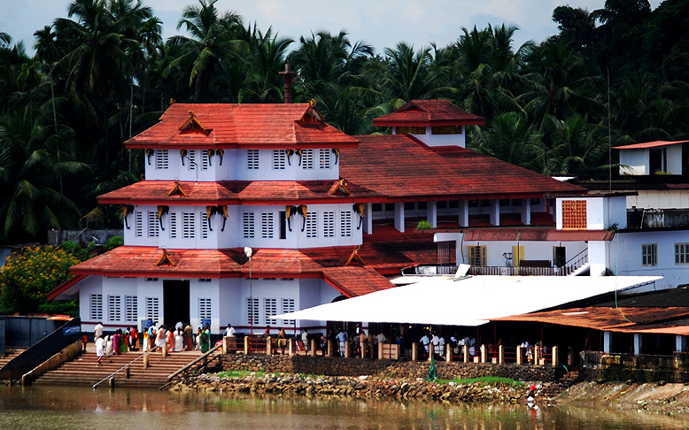 Parassinikkadavu Muthappan Temple